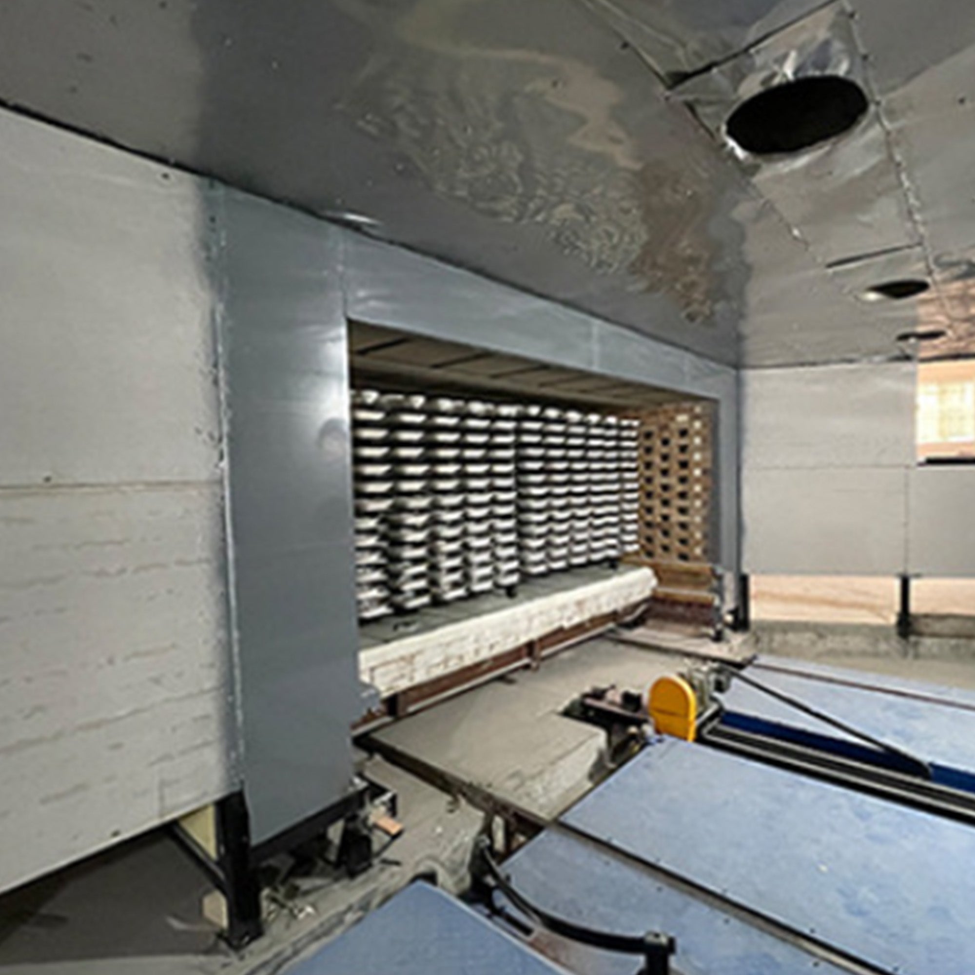 9. Donglin Homeware Production Process - Kiln Unloading