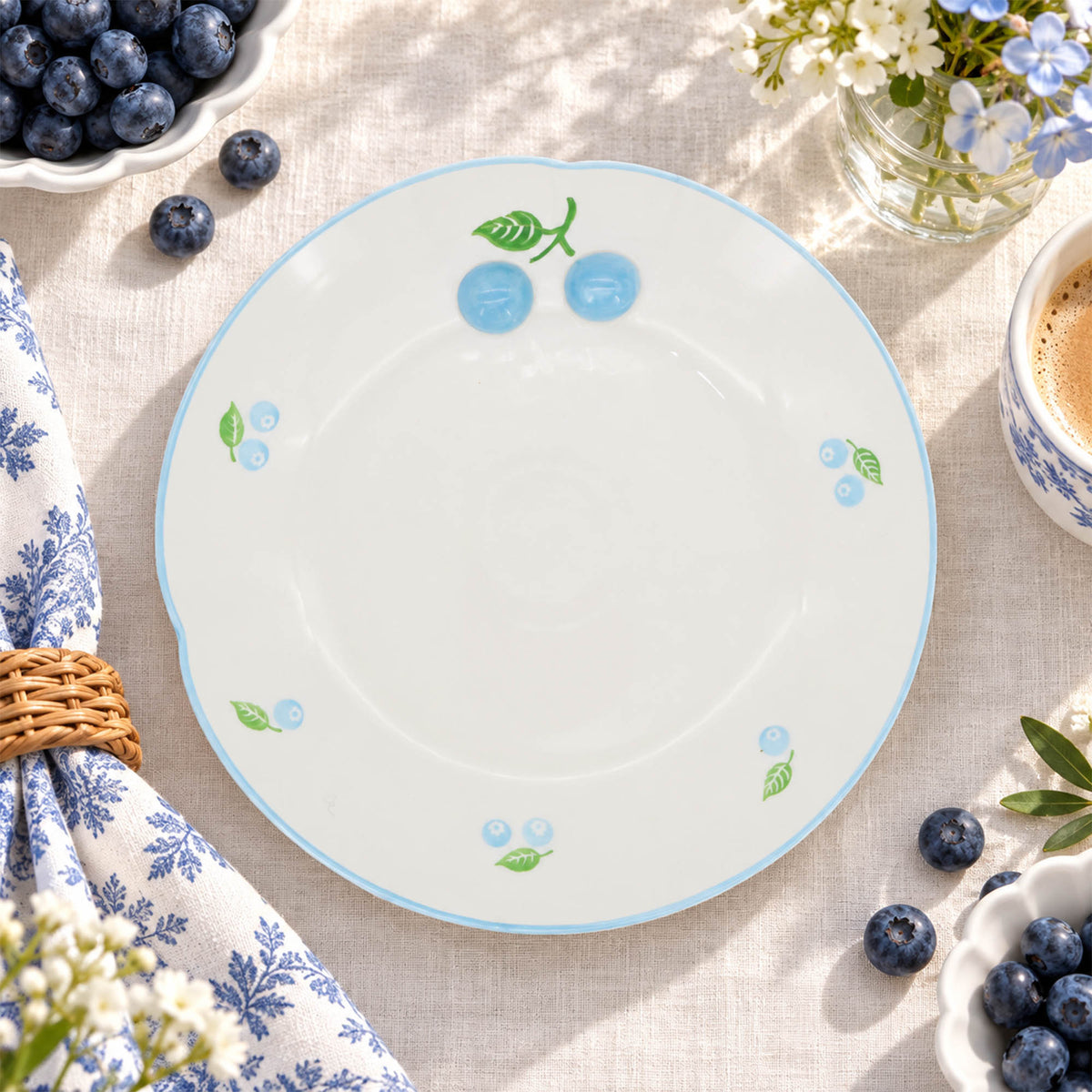 Donglin Homeware Blueberry Garden Collection Dinner Plate 10-inch