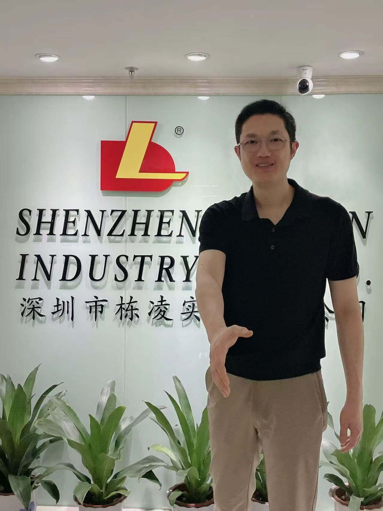 Visit our Showroom ( Location: Shenzhen, China) to experience the quality firsthand and discuss tailored solutions for your business. Whether you’re a wholesaler, retailer, or hospitality supplier, Donglin is ready to become your trusted ceramic partner.