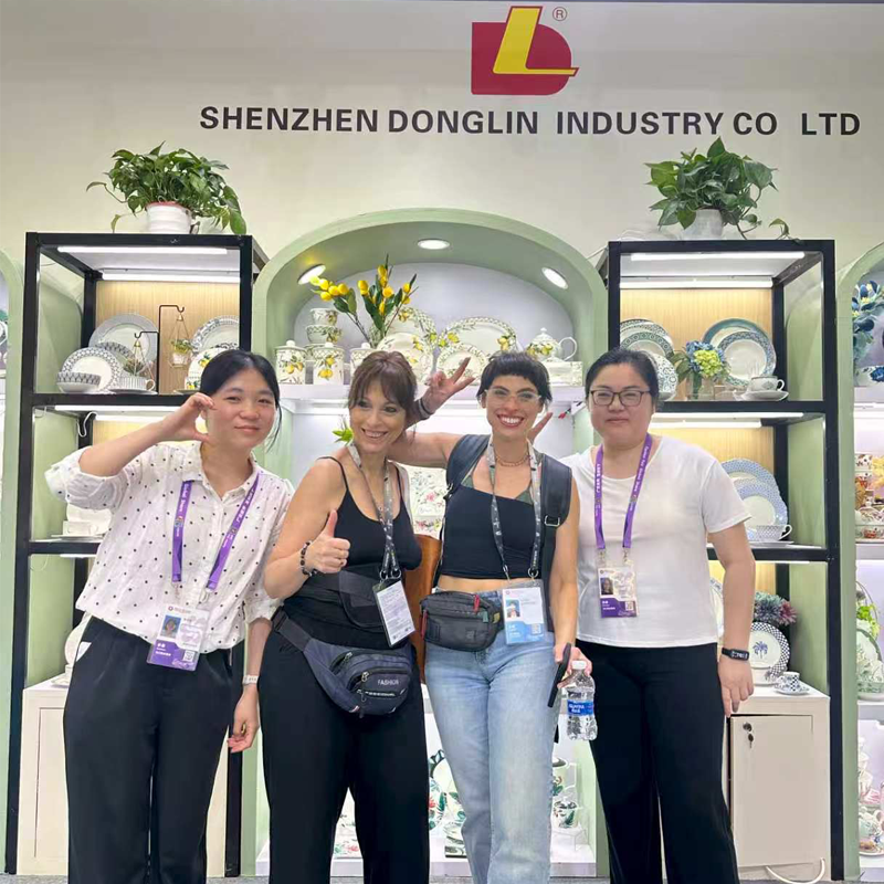 Donglinhomeware_-_Sale_team