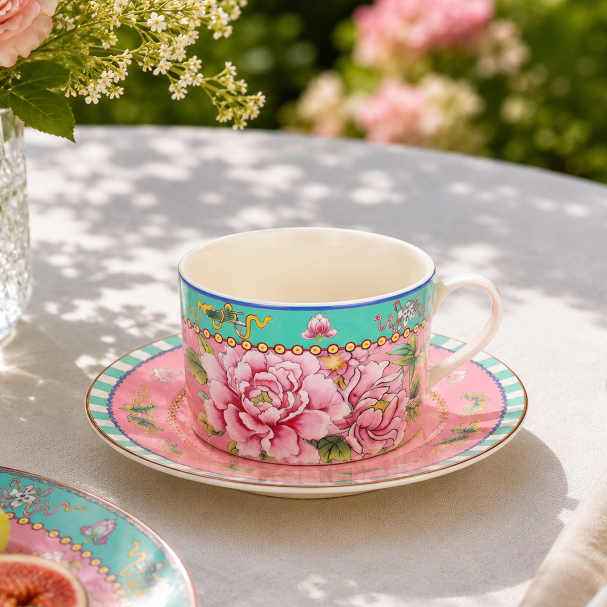 Donglin Homeware Opulent Phoenix - Vintage Style Ceramic Coffee Set