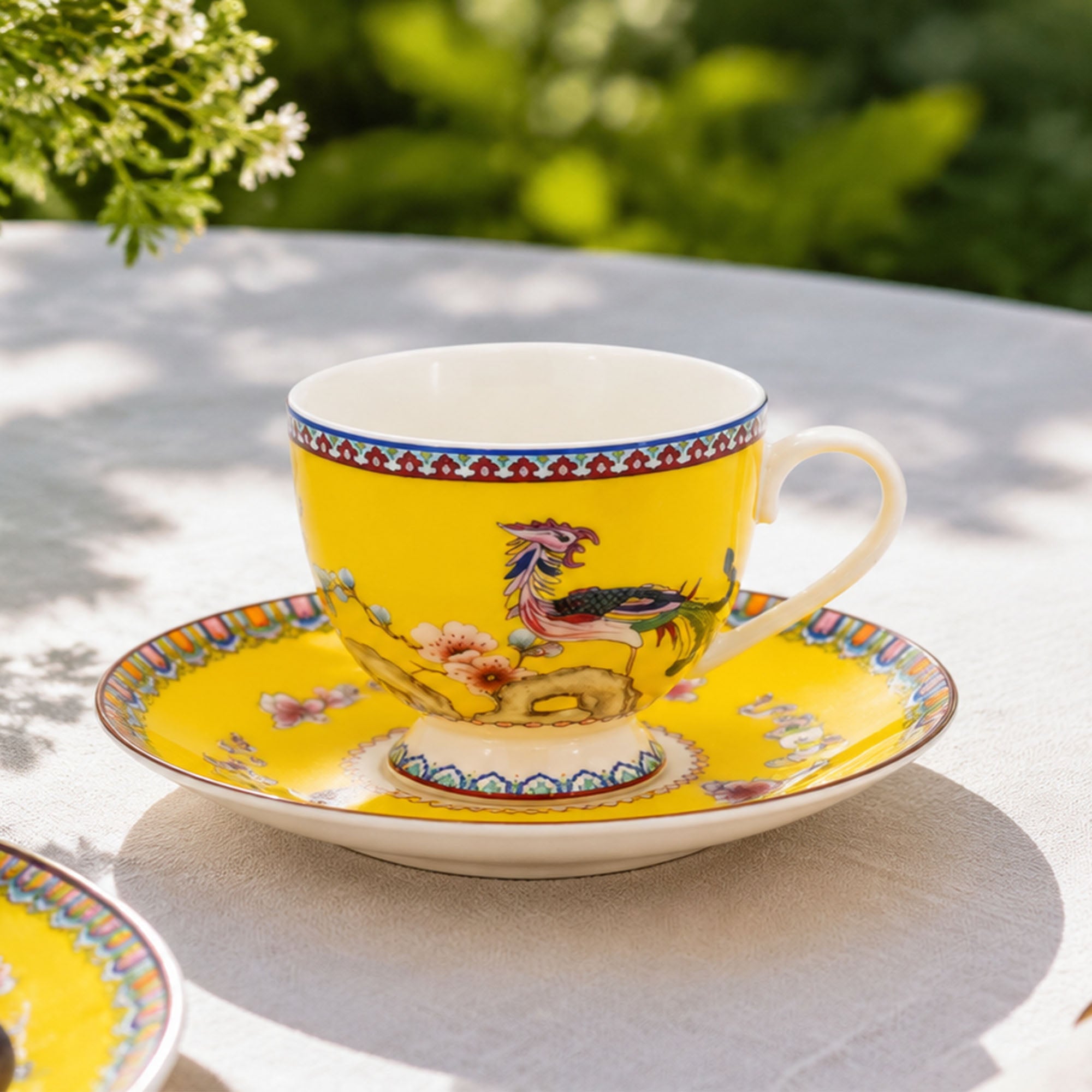 Donglin Homeware Opulent Phoenix - Vintage Style Ceramic Coffee Set