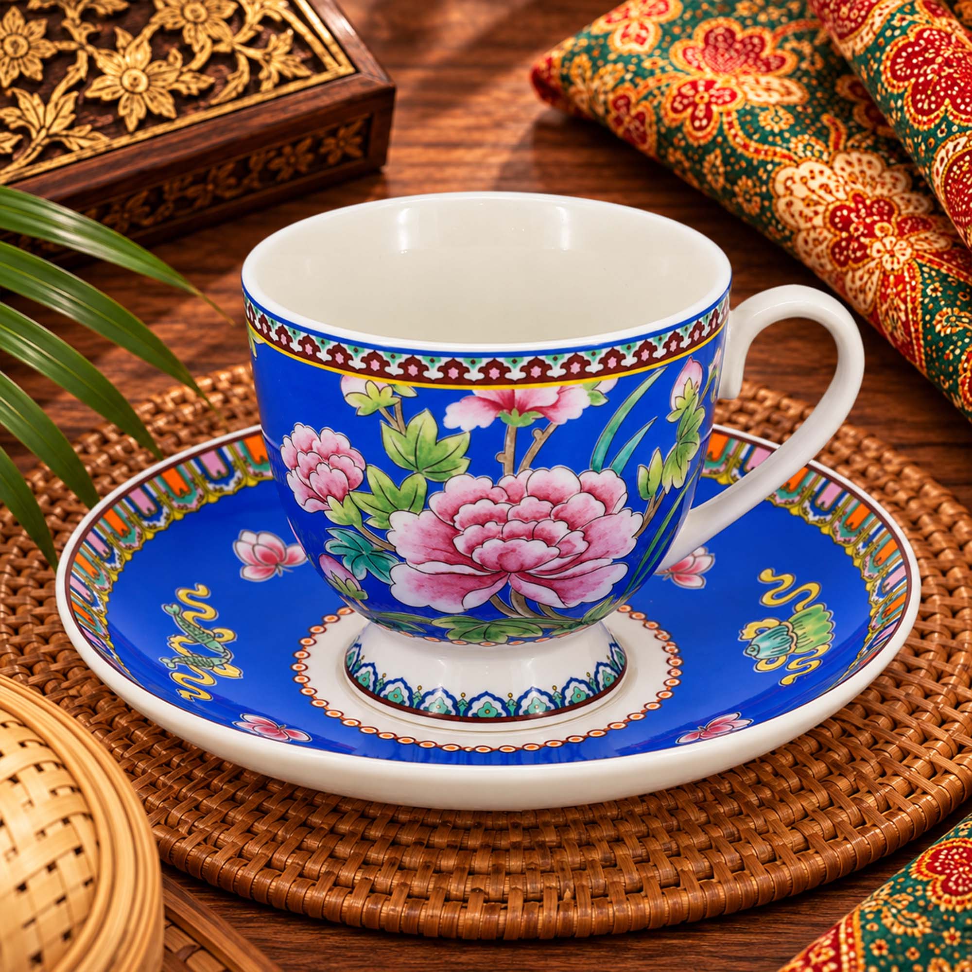 Donglin Homeware Straits Phoenix Collection Cup and Saucer 220cc (Circle)